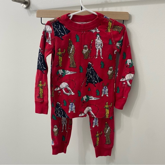 Hanna Andersson Star Wars pajamas size 100 4 organic cotton holiday Christmas - Picture 2 of 7
